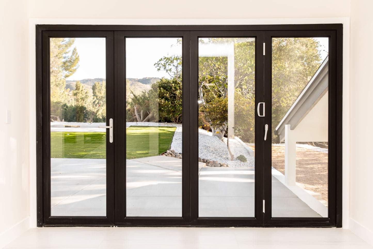 Bifold Door 144 x 96 BLACK