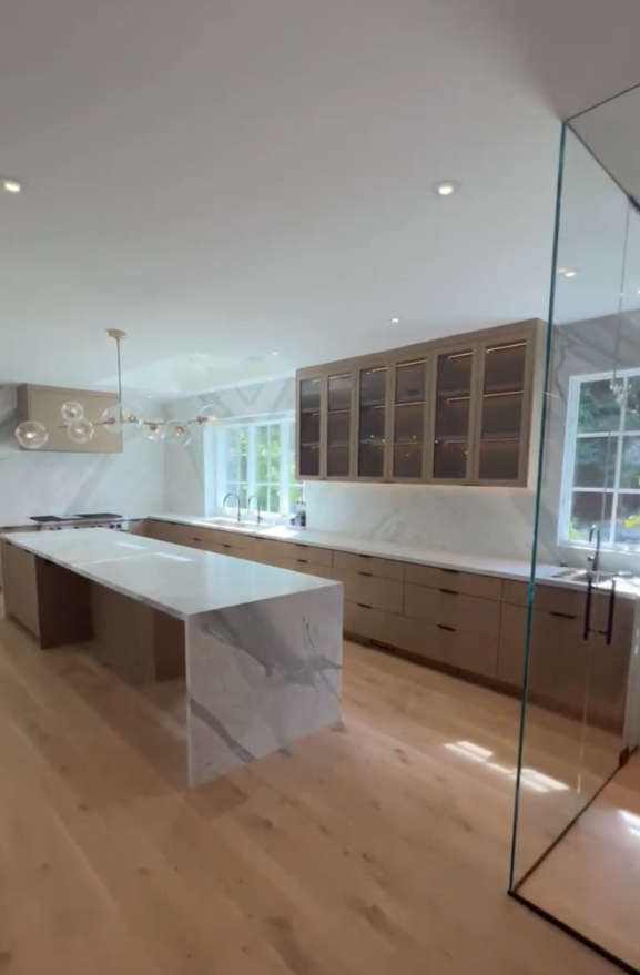 Prefab1® Modern 800 Sq. Ft. Two-Story 2-Bedroom ADU – Fully Installed, Turnkey Solution